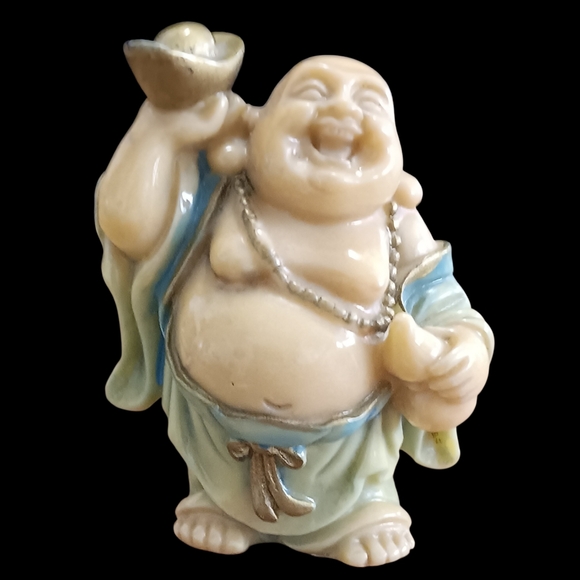 Set of 6 Vintage "Laughing Buddha" Figurines in Cream (Faux Ivory) and Blue - Picture 4 of 13